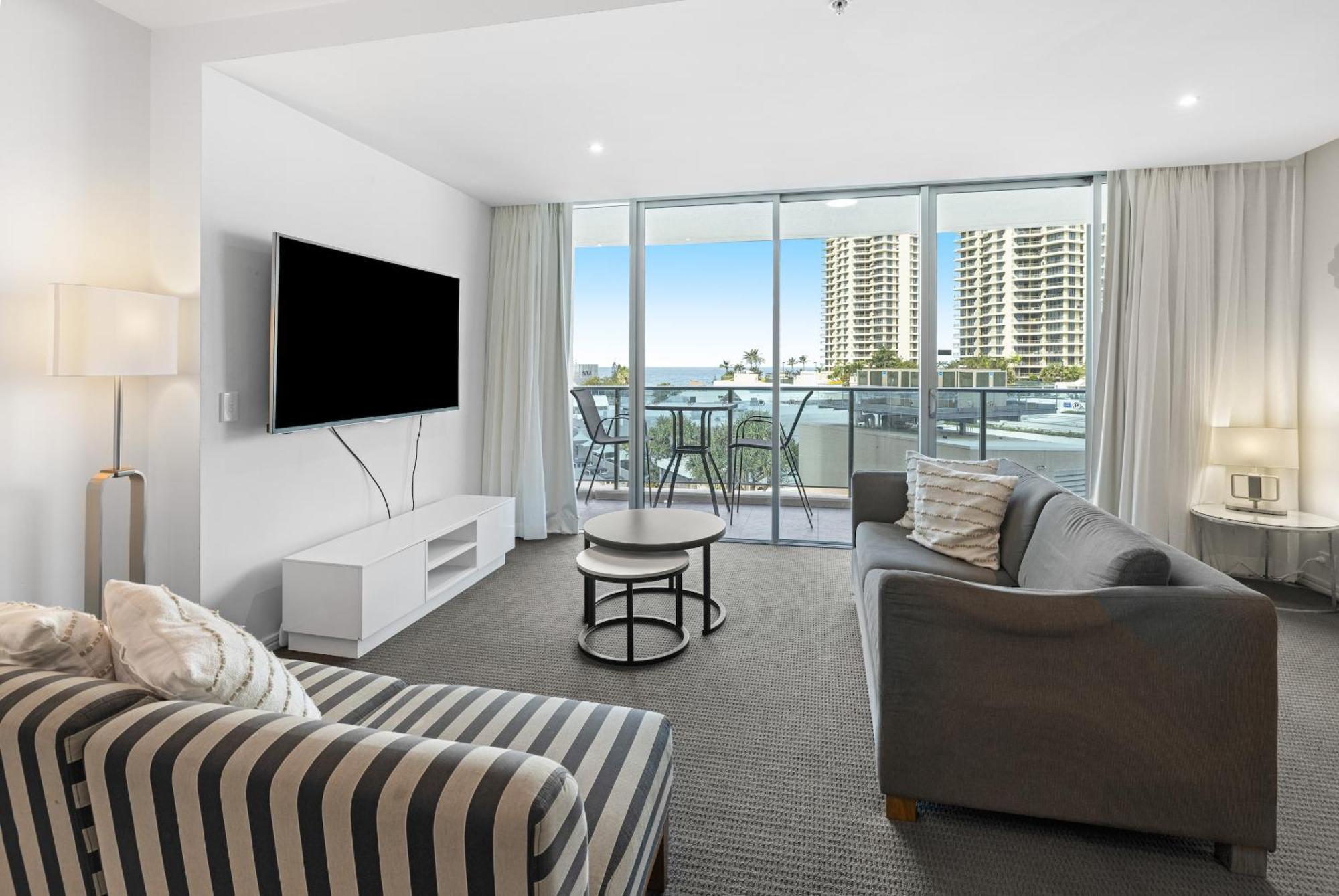 H-Residences Private Apartments - Hosted By Coastal Letting Gold Coast Exterior photo