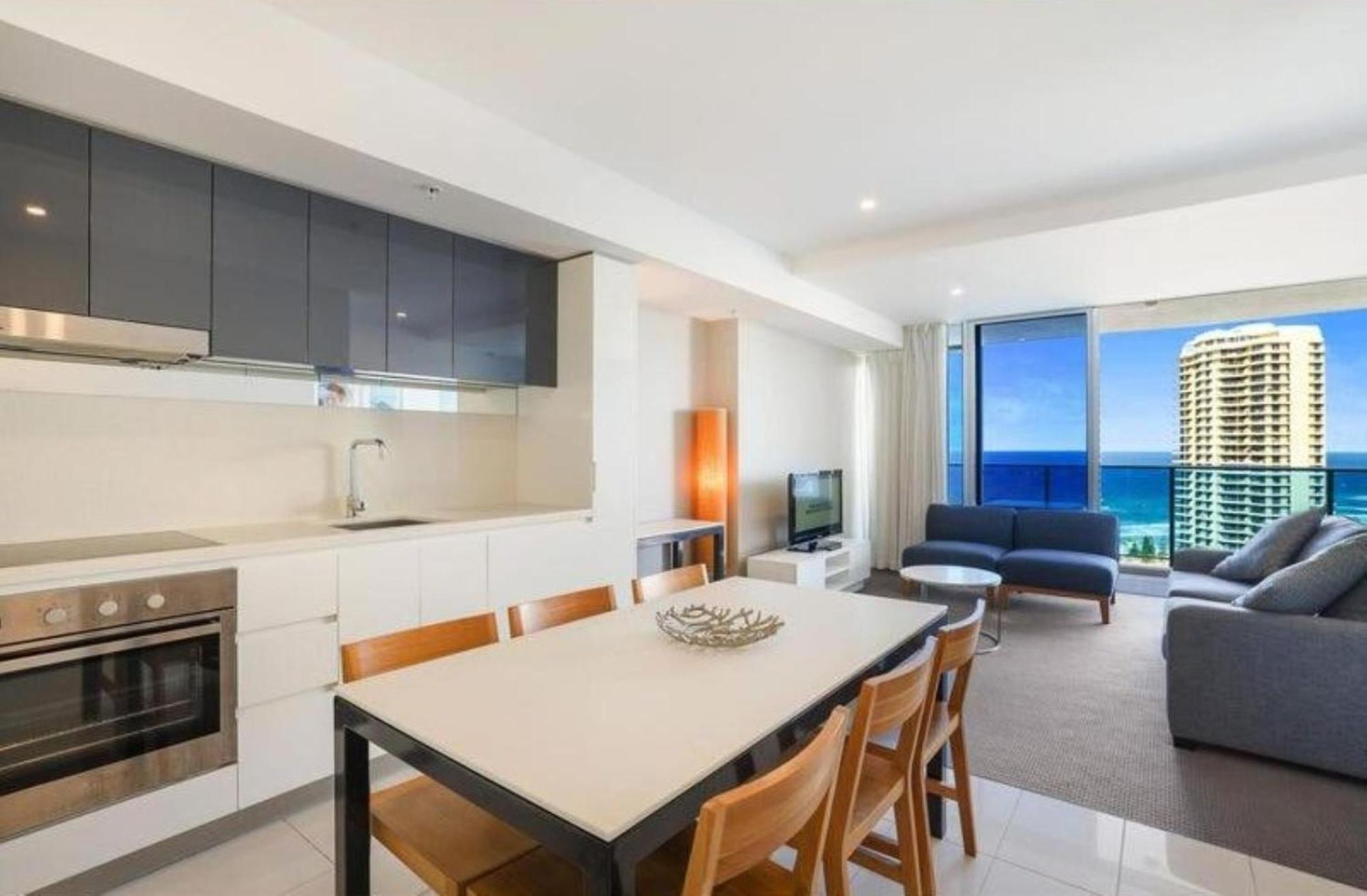 H-Residences Private Apartments - Hosted By Coastal Letting Gold Coast Exterior photo