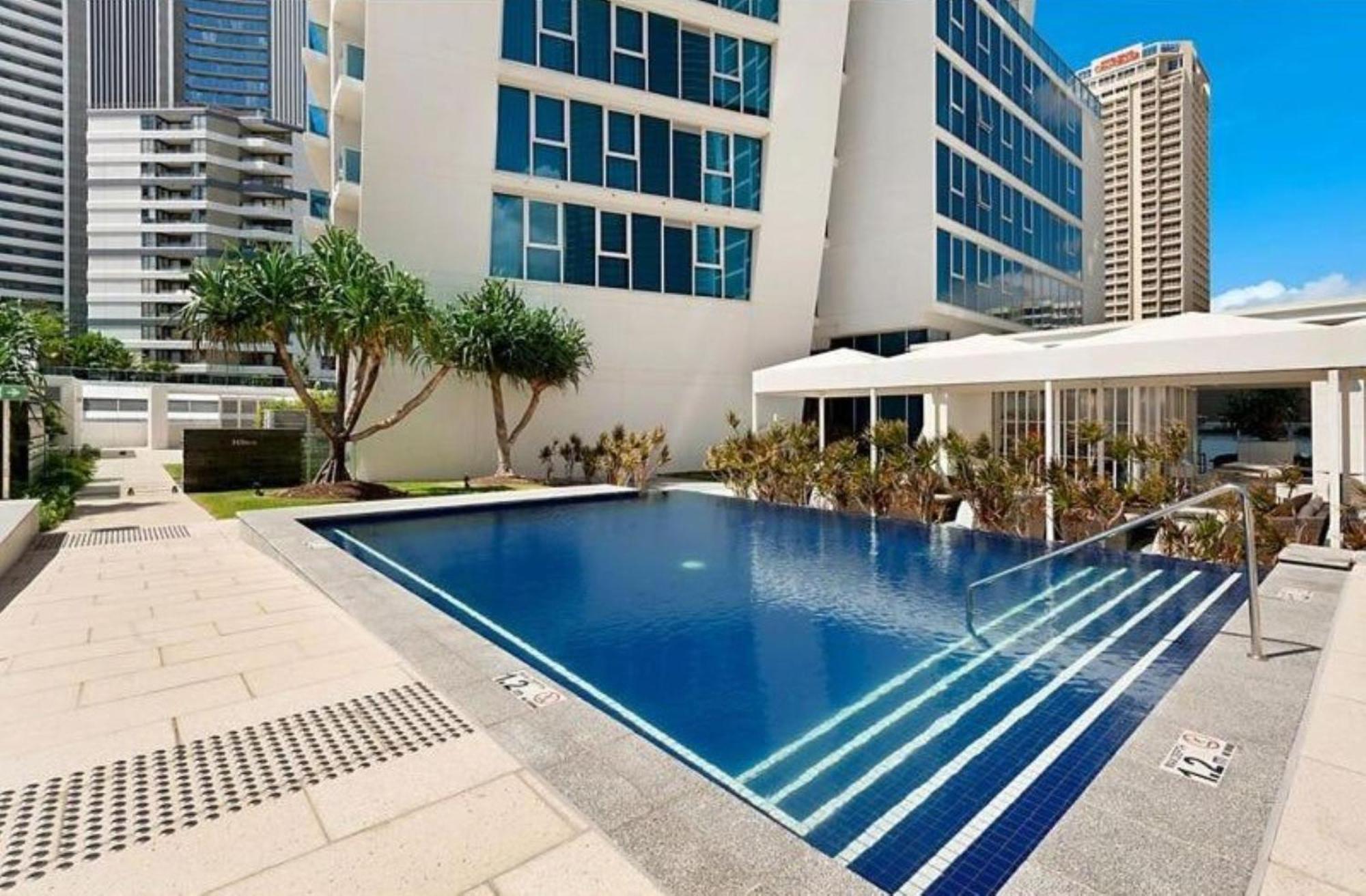 H-Residences Private Apartments - Hosted By Coastal Letting Gold Coast Exterior photo