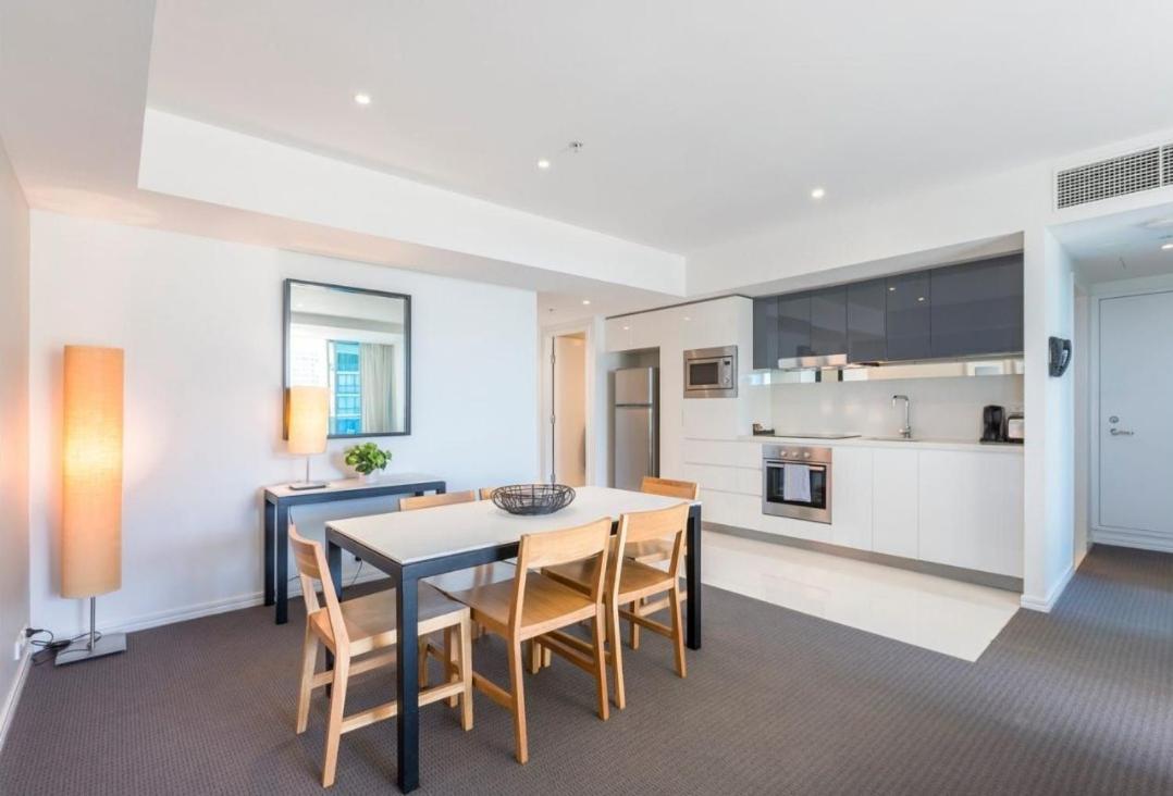 H-Residences Private Apartments - Hosted By Coastal Letting Gold Coast Exterior photo