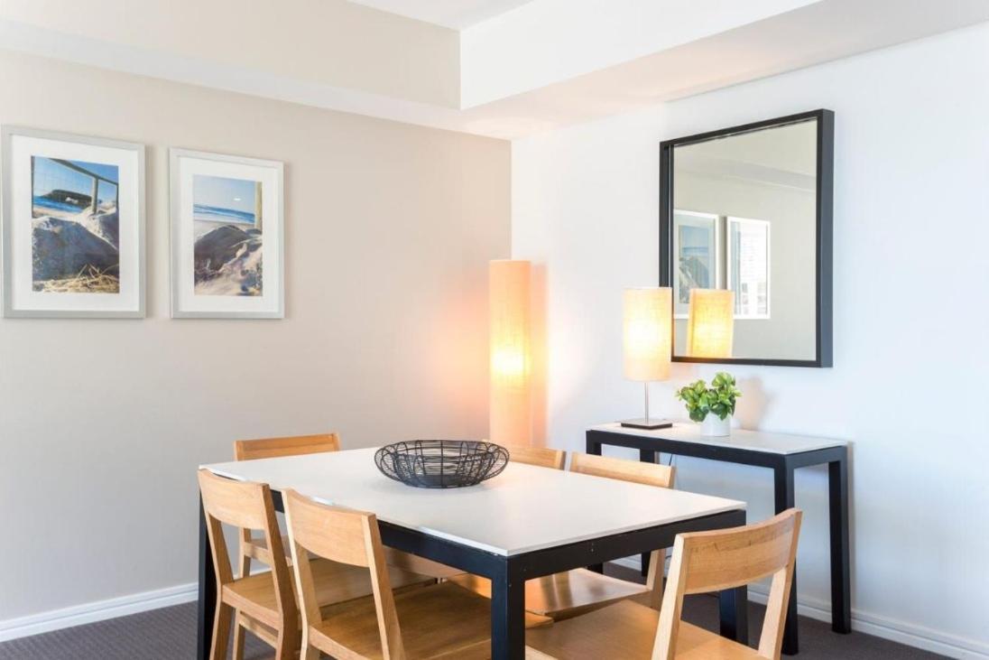H-Residences Private Apartments - Hosted By Coastal Letting Gold Coast Exterior photo
